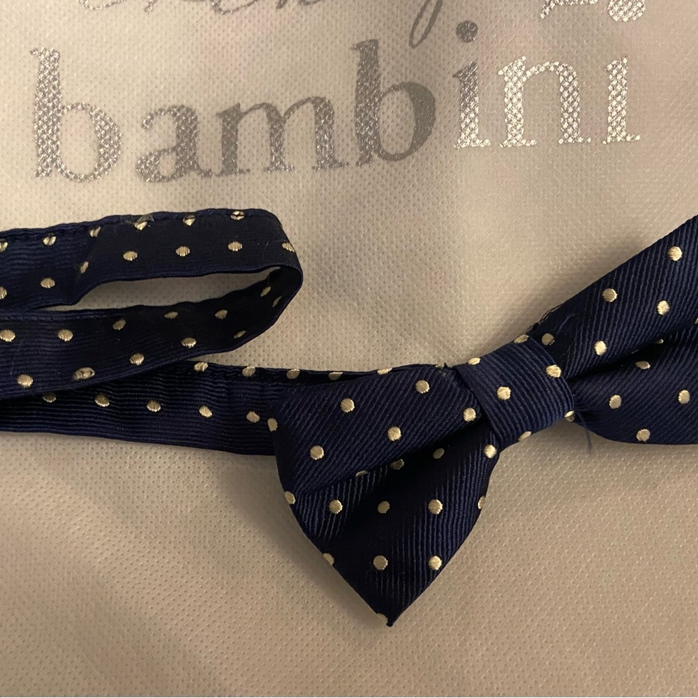 Kids Navy bow tie with white polka dots